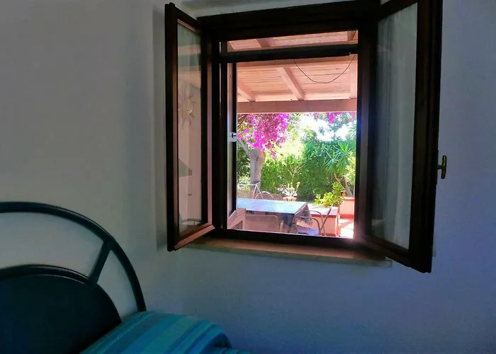 Facile Bed & Breakfast