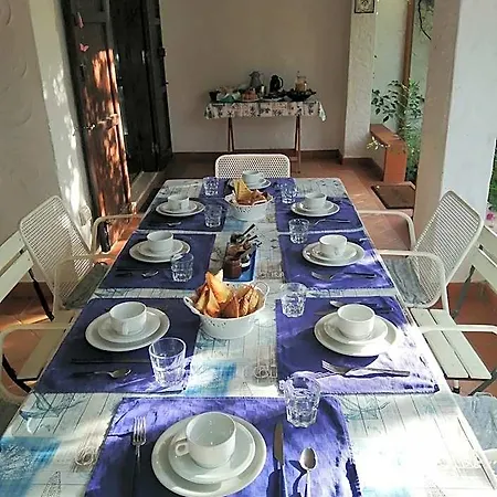 Bed & Breakfast Facile